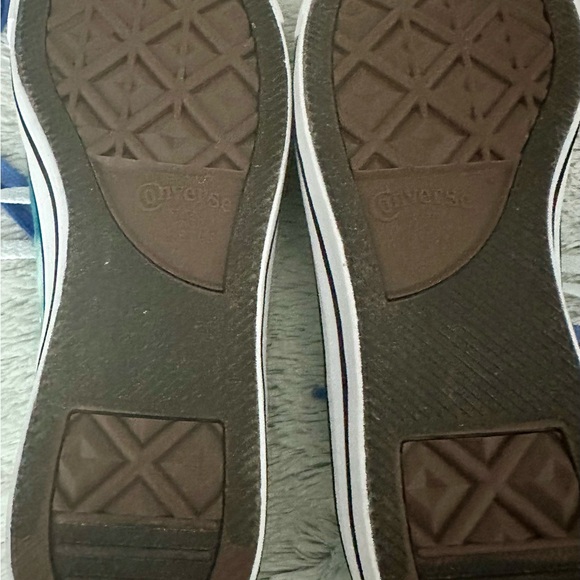 New, Never Worn Converse All Star Teal Tie Dye Lowcuts - Picture 4 of 5